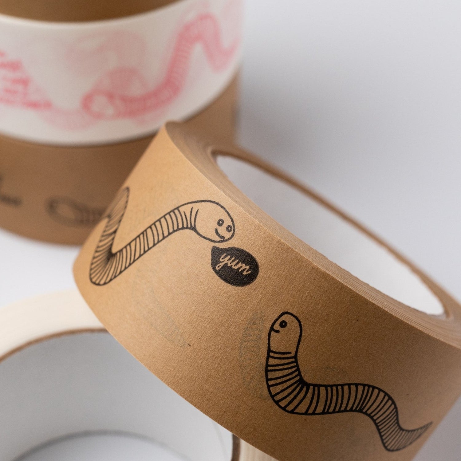 Feed the worms kraft paper tape